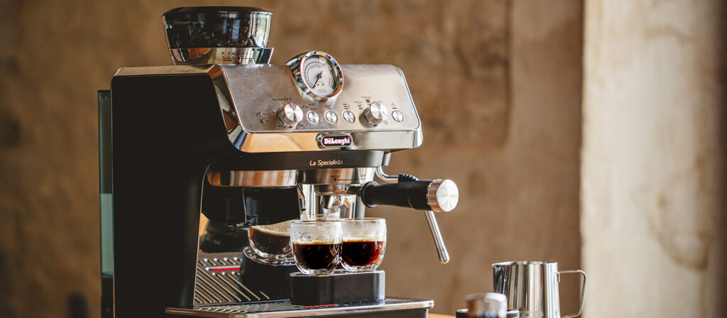 A Guide to Coffee Beverages with a Semi-Automatic Espresso Machine