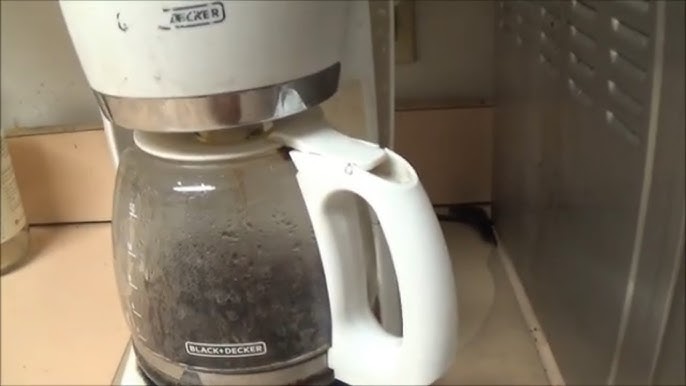 How Do You Prevent Coffee Maker Pots From Developing Leaks?